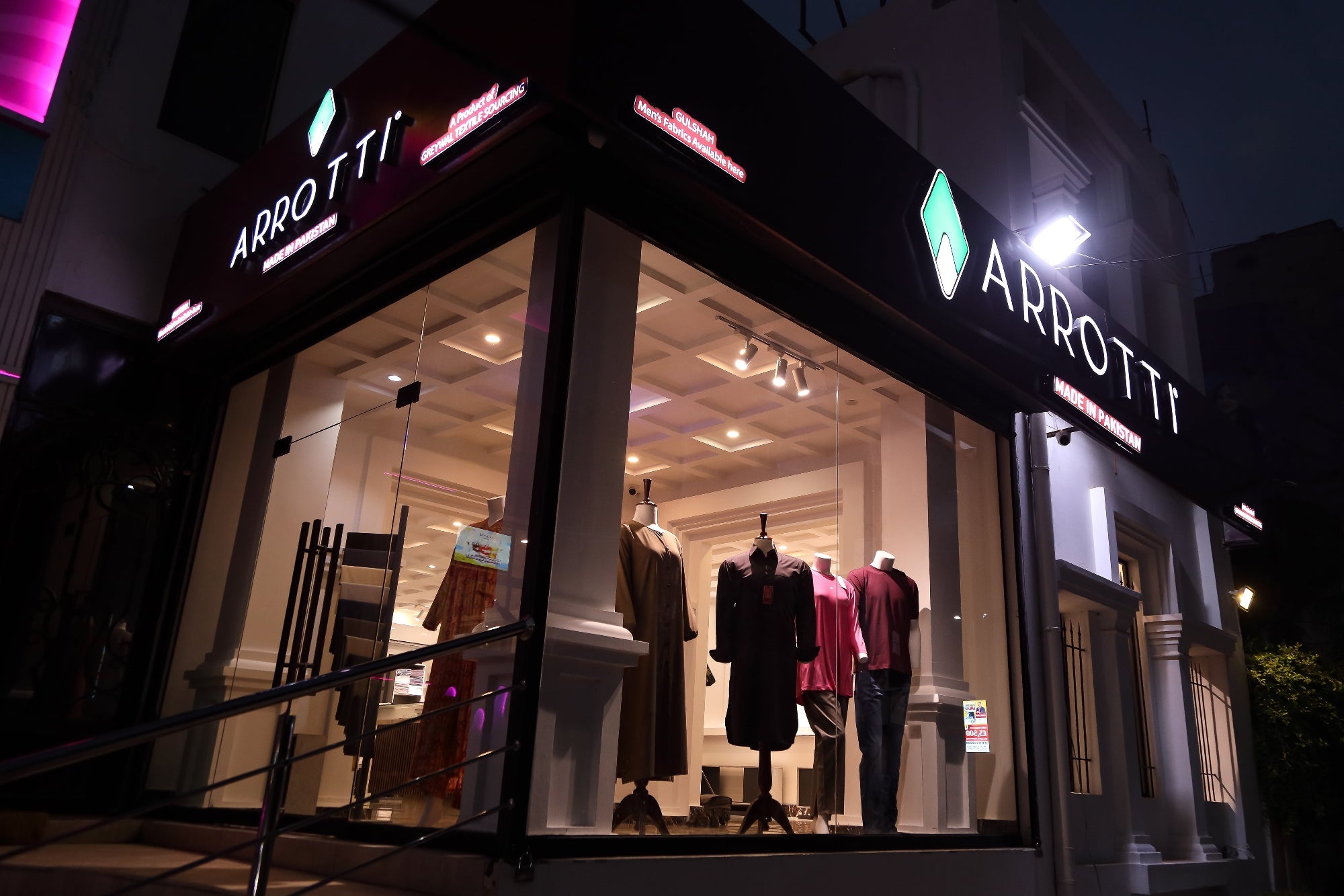 Arrotti Made in Pakistan