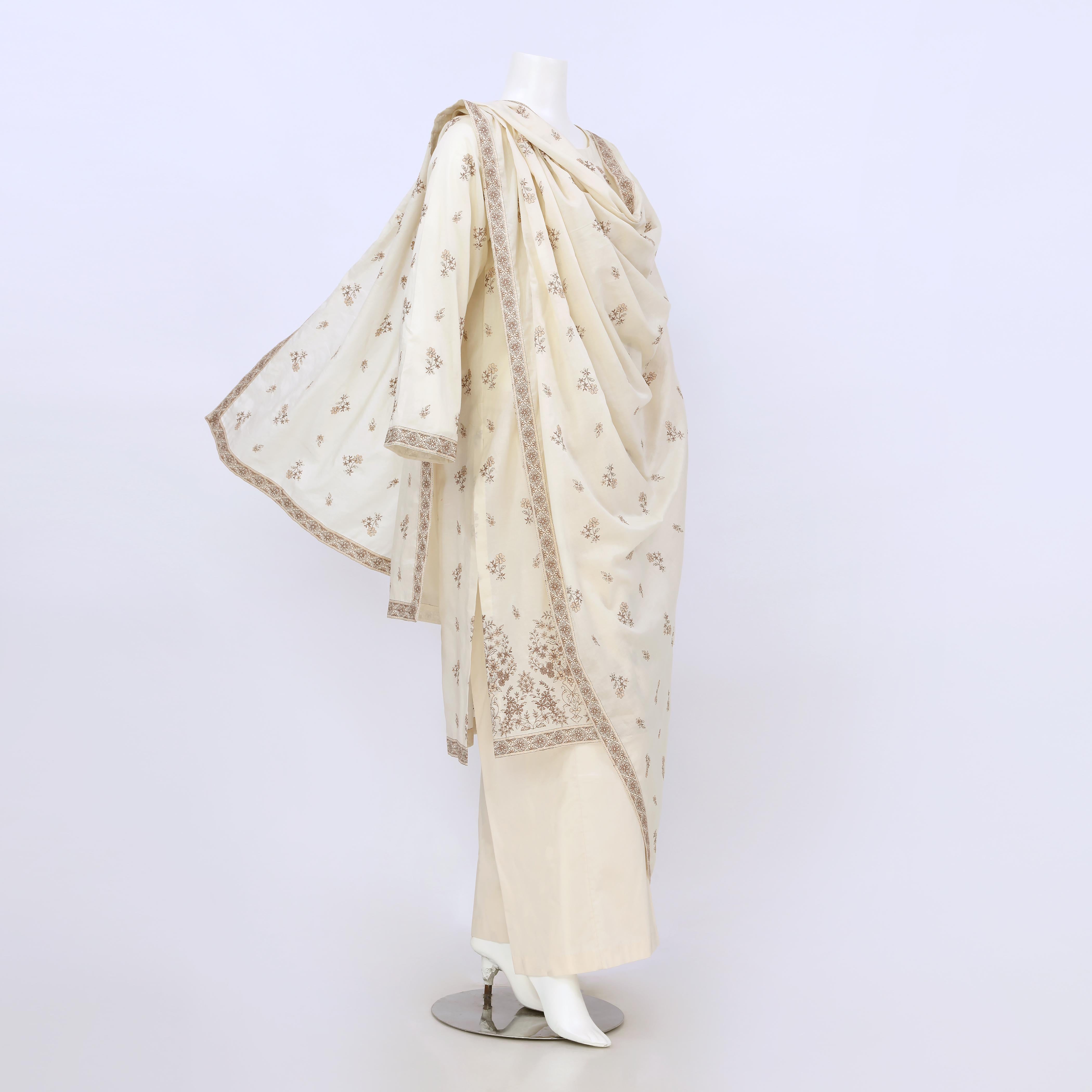 Lawn Embroidered Unstitched 3 Piece Suit